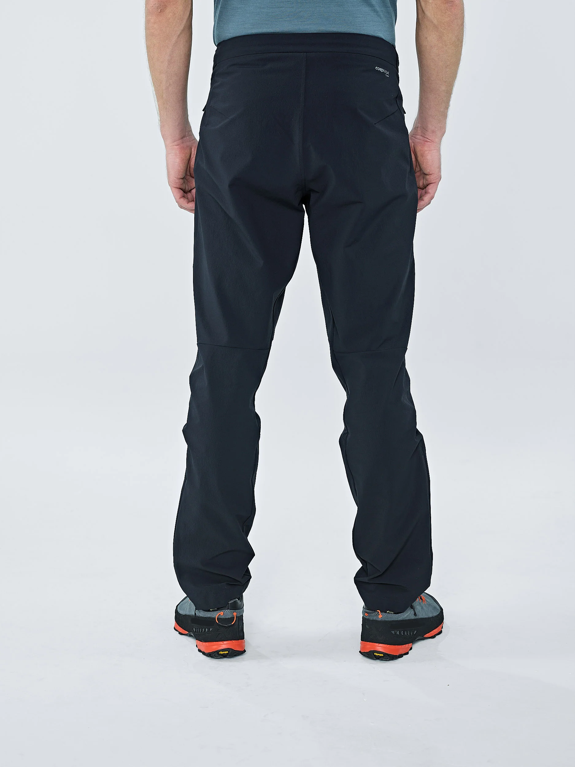 HERREN DANGI OUTDOOR HOSE - Image 6