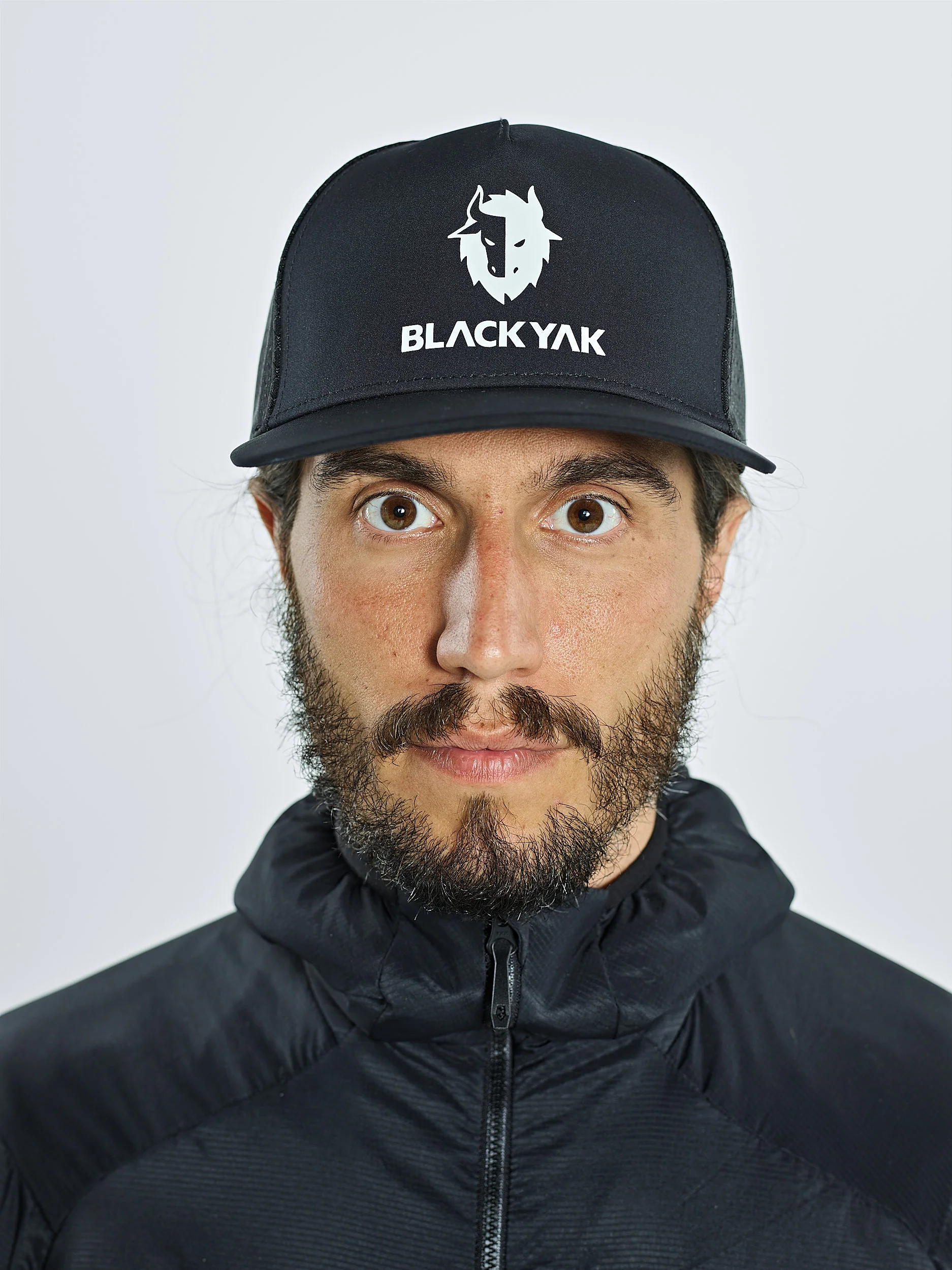 YAK LOGO TECH CAP - Image 5